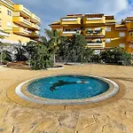 Ocean View Family In Playa La Arena